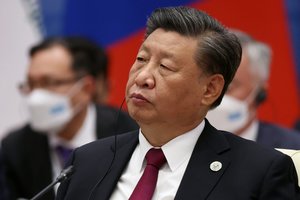 Xi Jinpingas viršūnių susitikime Uzbekistane pasisakė už „teisingesnę“ tarptautinę tvarką