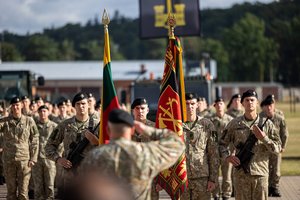 Priesaikos Lietuvai žodžius ištarė apie 900 karių