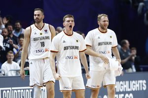 Svarbiausias „EuroBasket 2022“ mačas šeimininkams vokiečiams ir išsišokėliams lenkams – dvikova dėl čempionato bronzos