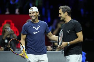 Simbolinis atsisveikinimas: R. Federeris paskutinį savo karjeros mačą sužais poroje su R. Nadaliu