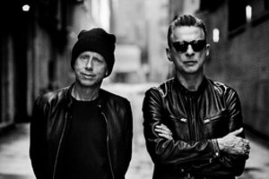„Depeche Mode“ paskelbė išleisianti naują albumą ir atskleidė koncertinio turo datas 