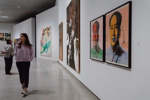 MO muziejaus parodoje „Susitikimas, kurio nebuvo“ – Lietuvos, Vakarų Europos ir JAV menininkų kūrinių susitikimas
