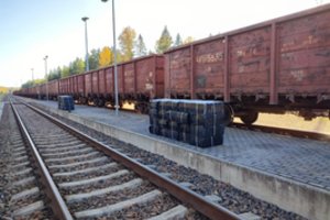Iš Baltarusijos gabenti kontrabandiniai kroviniai buvo slepiami po akmens skalda