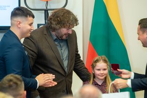 Prezidentūroje pagerbtas „Lietuvos ryto“ žurnalistas: geru pavyzdžiu užkrėsti bando kitus