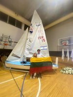 Lietuvos įgula startuoja pirmajame 470 jachtų klasės mišrių įgulų pasaulio čempionate