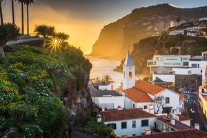 Įveikite 10 klausimų apie Madeiros salą ir laimėkite skrydį į šią salą dviems