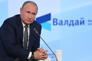 V.Putinas: ateinantis dešimtmetis bus pavojingiausias nuo Antrojo pasaulinio karo pabaigos