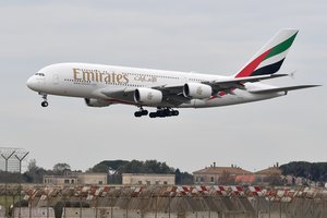 Į Niujorką skridęs „Emirates“ lėktuvas buvo priverstas grįžti į Atėnus