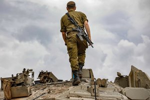 Per Izraelio smūgius žuvo du Sirijos kariai