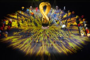 Pasaulio futbolo čempionatas Katare atidarytas įspūdingais šviesų efektais: turnyro himną atliko korėjiečių popžvaigždė