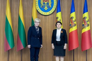 I. Šimonytė sveikina Moldovos sprendimus modernizuoti gynybinius pajėgumus