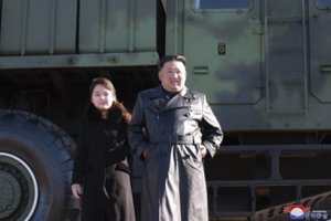 Šiaurės Korėjos diktatorius tvirtina norįs turėti stipriausias pasaulyje branduolines pajėgas