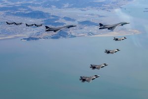 Seulas: į oro gynybos zoną įskridus Rusijos ir Kinijos naikintuvams, Pietų Korėja pakėlė savuosius