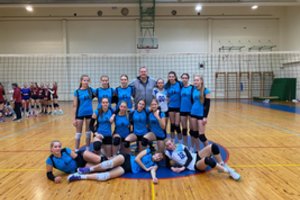 Su iššūkiais susidūrusi Lietuvos jaunių merginų tinklinio rinktinė rengiasi Europos čempionato atrankai