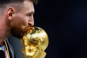 Lionelis Messi yra didis: triumfas pasaulio čempionate tapo trūkstamu deimantu argentiniečio karūnoje