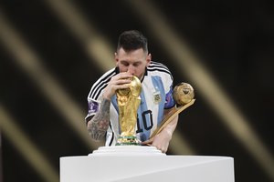 Paaiškėjo, kada legenda tapęs Lionelis Messi sužais pirmąsias rungtynes kaip pasaulio čempionas