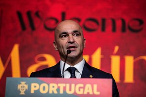 Portugalijos futbolo rinktinė pristatė naują vedlį: ekipai vadovaus R. Martinezas