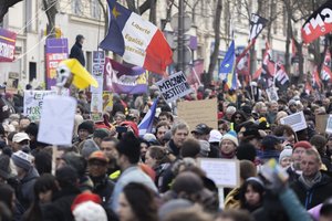 Prancūzijoje prieš pensijų reformą protestavo 2,8 mln. žmonių