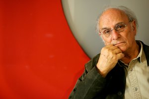 Būdamas 91 metų mirė ispanų režisierius Carlosas Saura