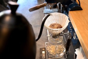Viena Australijos kavinė siūlo pasimėgauti puodeliu kavos už 130 eurų