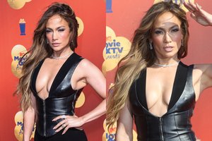 53-jų Jennifer Lopez kaitina kraują: įsiamžino seksualioje fotosesijoje ir parodė nepriekaištingą figūrą