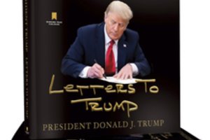 D. Trumpas išleidžia knygą su daugiau kaip 150 jam adresuotų laiškų