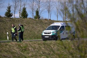Nelaimė šalia Marijampolės: per motociklo avariją vienas žmogus žuvo, kitas – sunkiai sužeistas