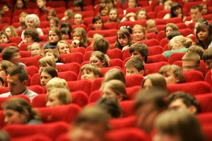 „Forum Cinemas“ kino teatrų tinklą valdančiai bendrovei – įtarimai