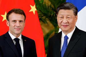 E. Macronas sako, kad Prancūzija nebus JAV „vasalas“ Taivano klausimu