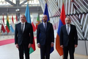 Armėnijos ir Azerbaidžano prezidentai Briuselyje susitiko pokalbių dėl Kalnų Karabacho