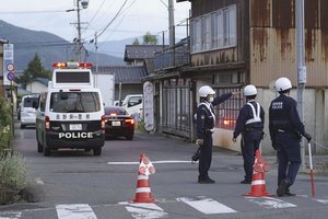 Žiniasklaida: Japonijoje per ataką peiliu ir ginklu žuvo trys žmonės