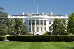 Baltieji rūmai: naujausios derybos dėl galimybės pakelti JAV skolos limitą buvo produktyvios