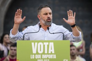 Europoje – radikalios dešinės banga: nerimauja dėl rinkimų Ispanijoje