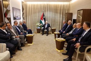 Konkuruojantys palestiniečių politiniai lyderiai suformavo „susitaikymo“ komitetą