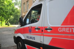 Vilniuje troleibusas partrenkė 14-metį: paauglys išgabentas į ligoninę