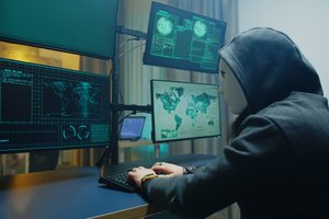 Kokiu laikotarpiu galima tikėtis kibernetinių atakų aktyvumo?