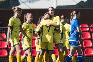 Merginų U19 futbolo rinktinė Kaune įveikė Farerų Salų bendraamžes