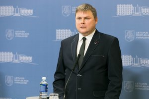 Švietimo ir mokslo profsąjungos pirmininkas E. Milešinas: nuspręsta tęsti derybas, kol kas streikas neplanuojamas