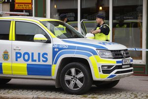Švedijoje – dar daugiau baimės dėl kruvinų gaujų karų: iškviestas kariuomenės vadas