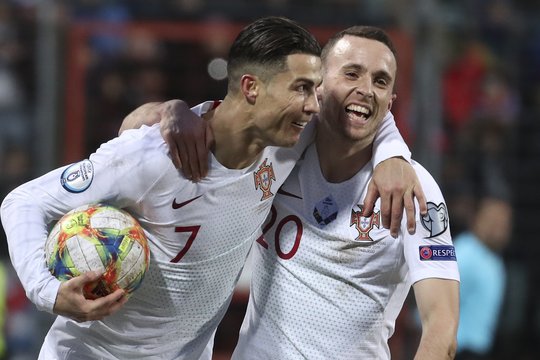 Futbolo pasaulis gedi po D. Jota gyvybę atėmusios tragedijos: C. Ronaldo paskelbė jautrią žinutę