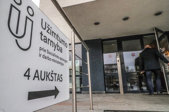 Piktnaudžiaujančių bedarbių laukia nelengvi laikai: nedarbo išmoką gauti bus sunkiau