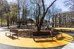Nekilnojamasis turtas ilgai naudotas, bet pavargęs skveras vilniuje pagaliau sulaukė pokyčių 2026 032855986 7abfd7d4 2530 45c7 972c 9e17b59a487d nekilnojamasis turtas iustitia. Bg skveras ties pelesos ir liepkalnio gatvių sankryža miesto planuose matomas nuo xx amžiaus vidurio. &scaron;i buvo vieta aktyviai naudojamas aplinkinių gyventojų. 0,88 ha teritorijoje... Ilgai naudotas, bet pavargęs skveras vilniuje pagaliau sulaukė pokyčių 2026 2026-07-05 07:08:23 teisingumas - iustitia. Bg nekilnojamasis turtas