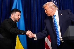 Konfliktai ir saugumas karas ukrainoje. Įvardijo priežastis, kodėl d. Trumpas pakeitė nuomonę apie v. Zelenskį 2026 190742990 fd7d7f87 562b 436c 9d39 3f33a116c2cd konfliktai ir saugumas iustitia. Bg rusijos invazijai į ukrainą įžengus jau į penktuosius metus, kyjivo pajėgos toliau tvirtai ginasi nuo okupantų. Tuo tarpu maskva siekia užimti kuo daugiau ukrainos teritorijų... Karas ukrainoje. Įvardijo priežastis, kodėl d. Trumpas pakeitė nuomonę apie v. Zelenskį 2026 2026-07-31 03:22:33 teisingumas - iustitia. Bg konfliktai ir saugumas