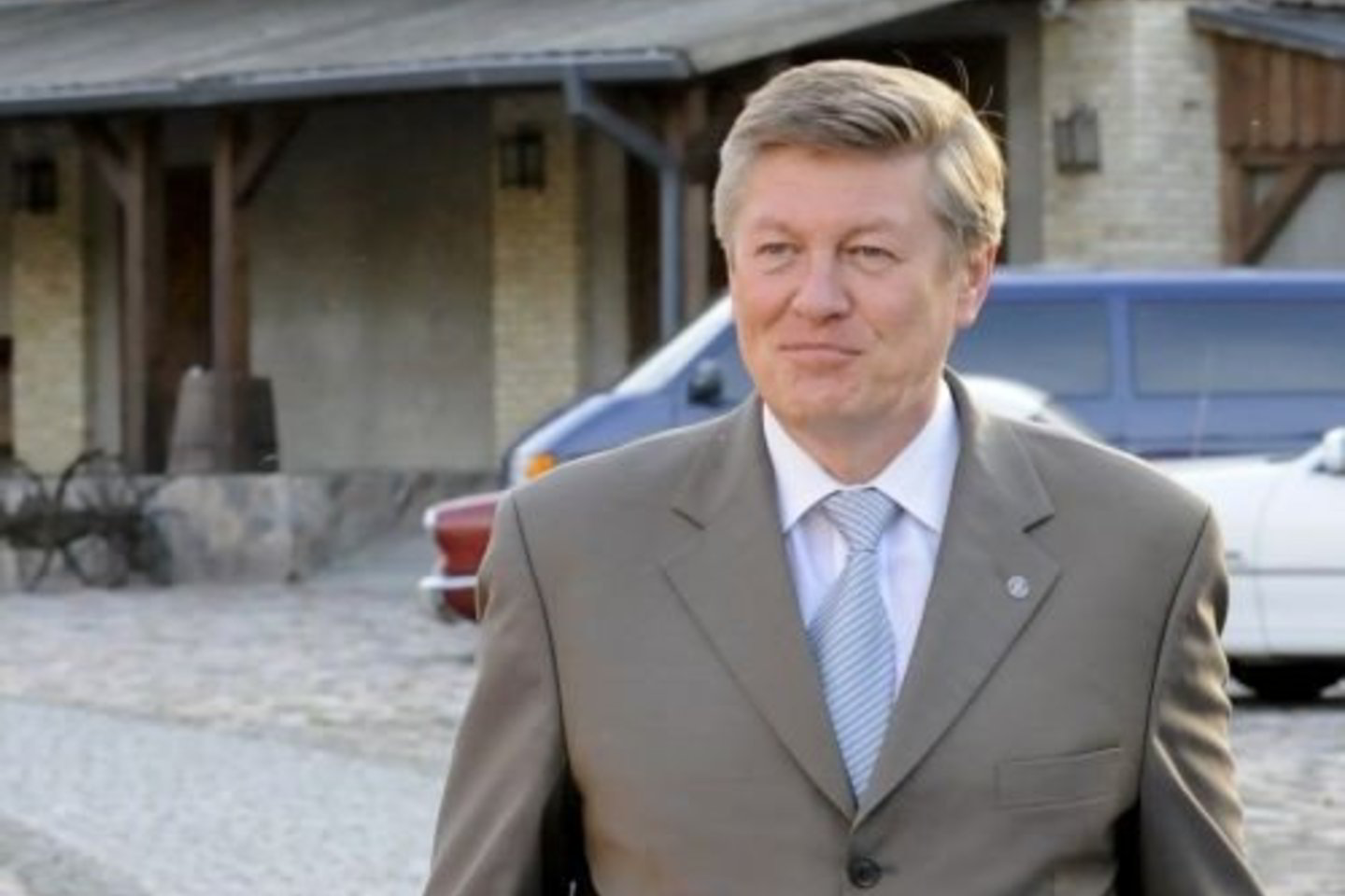 Abu ministrai į etikos sargų akiratį šių metų liepą pateko dėl galimai užsakomųjų straipsnių žiniasklaidoje.
