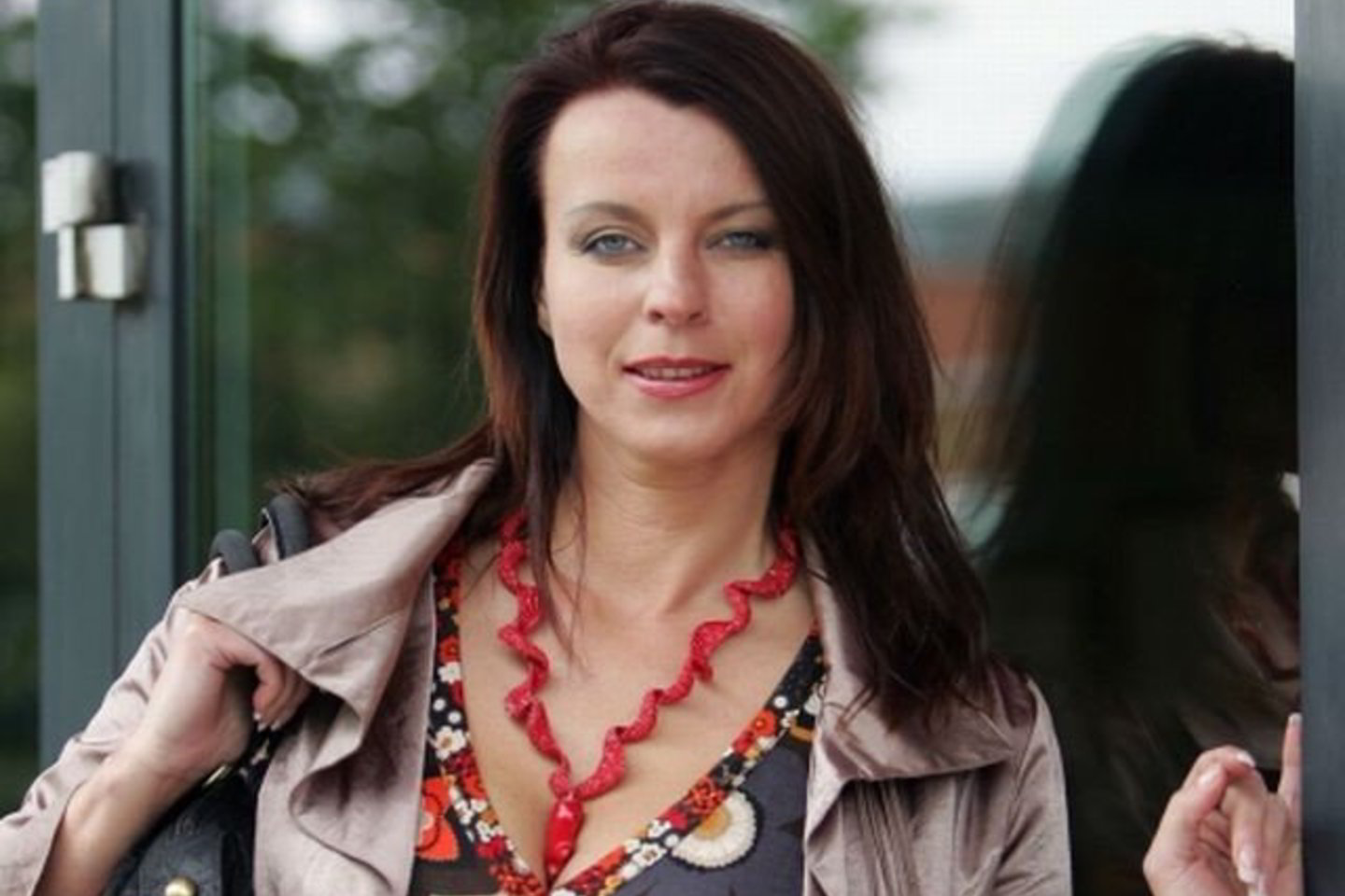 I.Valinskienė pabrėžė, kad įstatymai nedraudžia dainuoti bei teigė dainuojanti ne tam, kad užsidirbtų, bet savo malonumui.