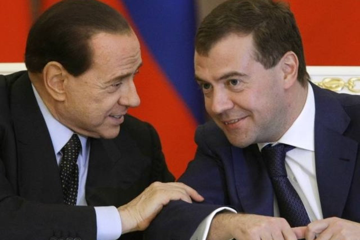S.Berlusconi vienus savo posakiais prajuokina, kitus varo į neviltį.