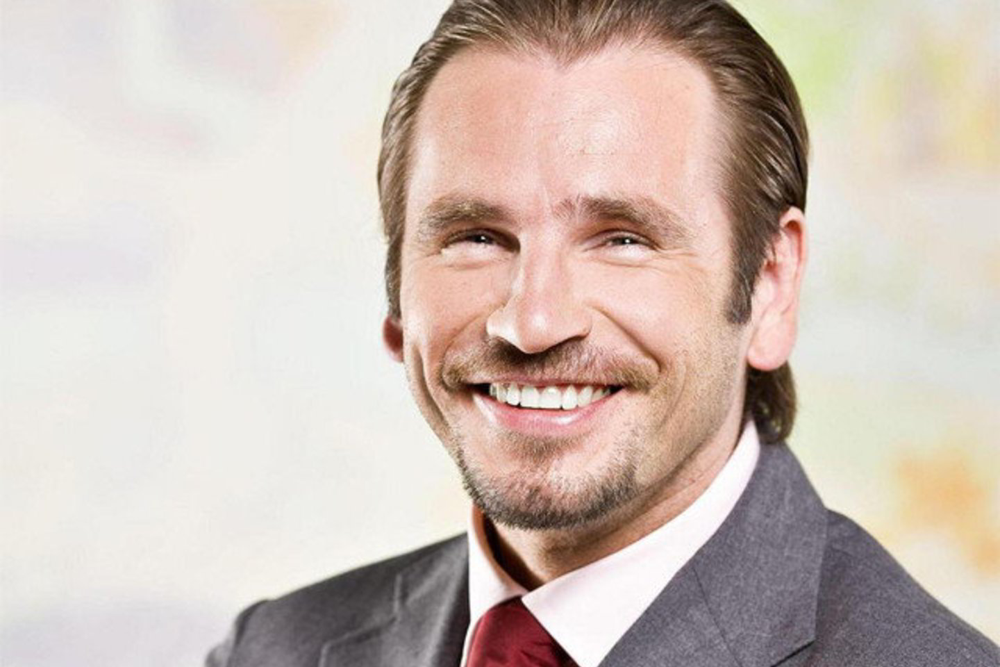 M.Mikutavičius komisijos minkštasuolį iškeis į sceną.