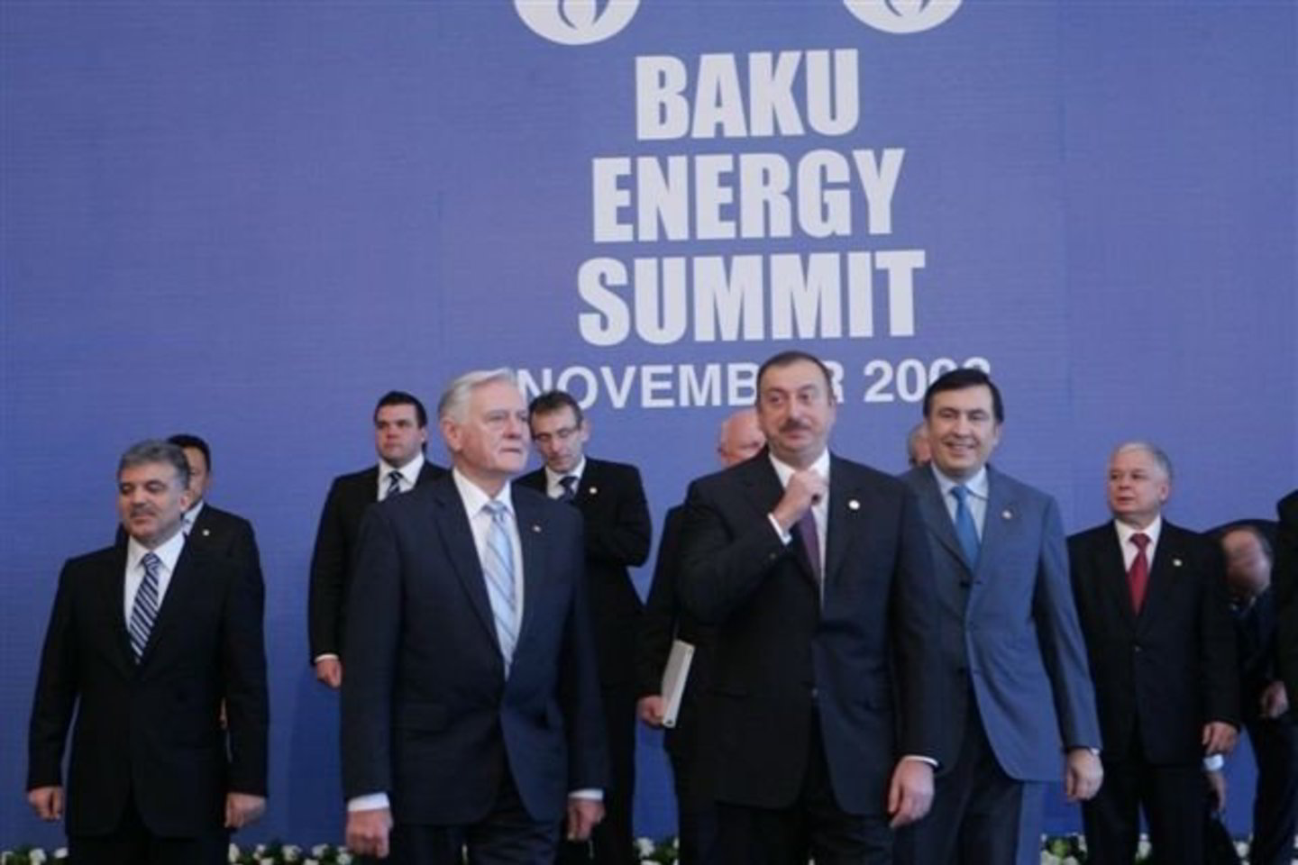 Susitikime Baku dalyvavo ir Lietuvos vadovas V.Adamkus.