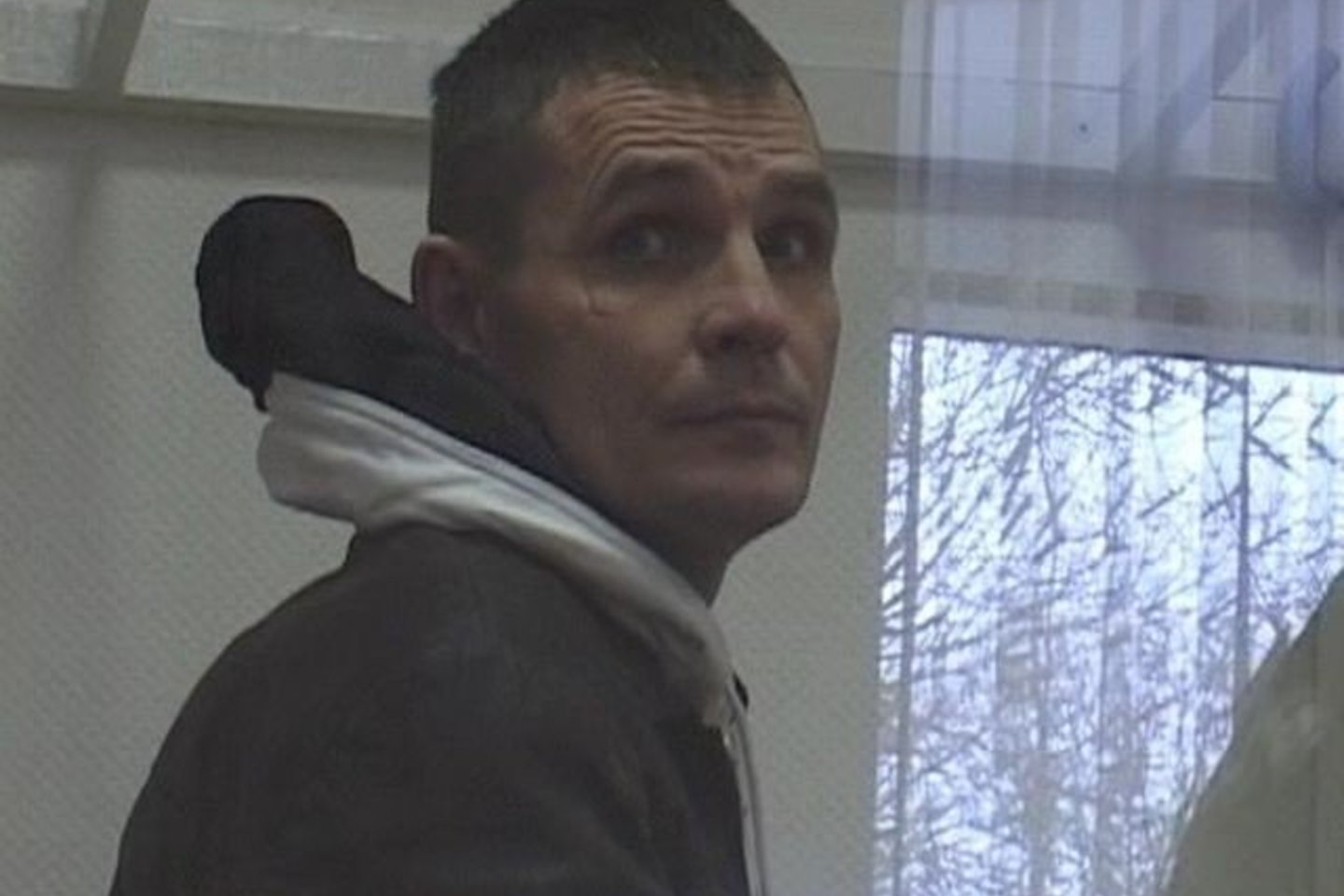 Šiaulių apygardos teismas vyrą pripažino kaltu dėl tyčinės žmogžudystės ir sunkaus kūno sužalojimą.