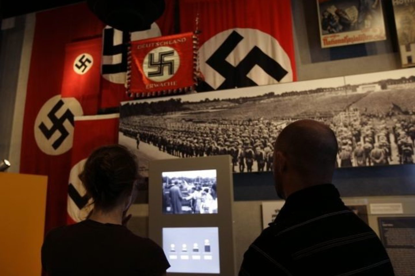 1948 metais įkurtas Izraelis laikytas prieglobsčiu, kuriame galėjo saugiai apsigyventi nacių surengtą Holokaustą išgyvenę asmenys.